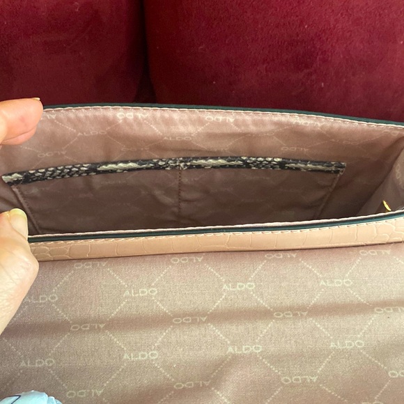 Aldo 'GLENDA' Convertible Satchel in Light Pink & Snakeskin Print - Picture 11 of 15